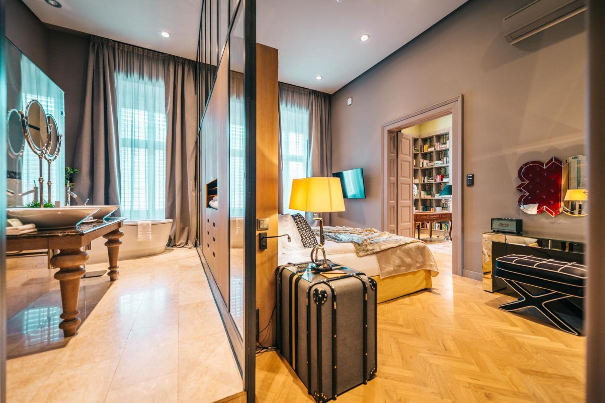 Baltazar Boutique Hotel Будапеща Екстериор снимка